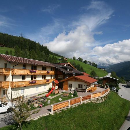 Alpengasthof Enzianhof Zell am Ziller Exteriör bild